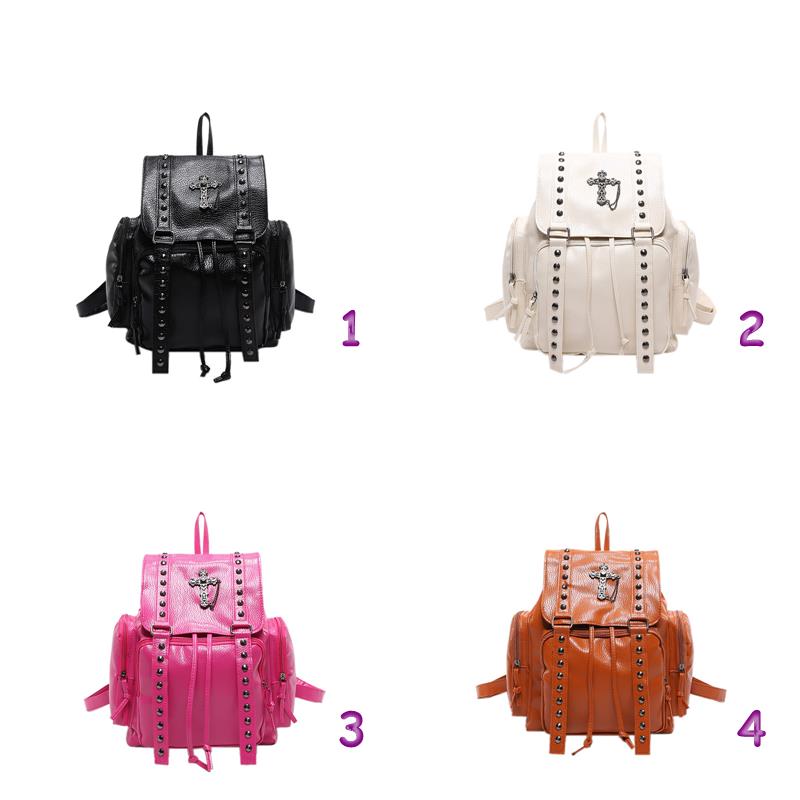 普段使いレディースリュック 十字架スタッズ付き大容量かばん