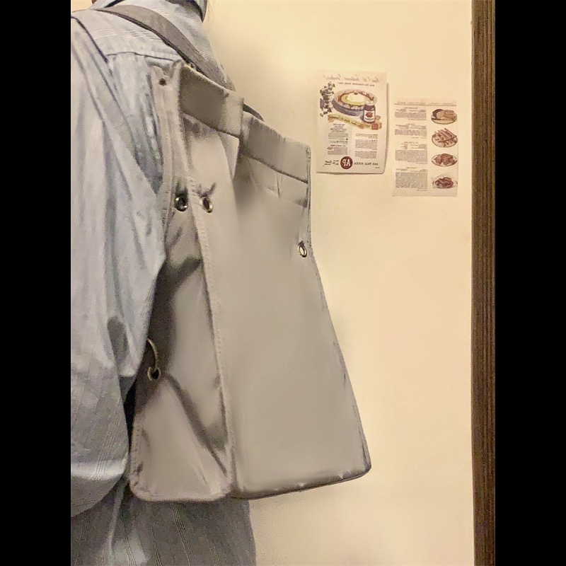 レディースリュック 普段使い対応 多機能ナイロン製ショルダーバッグ