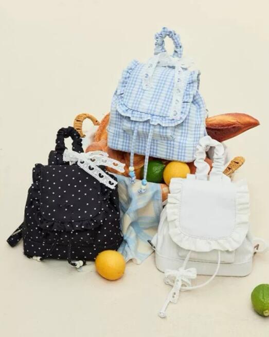 レディースリュック 普段使い多機能軽量巾着型鞄三色展開