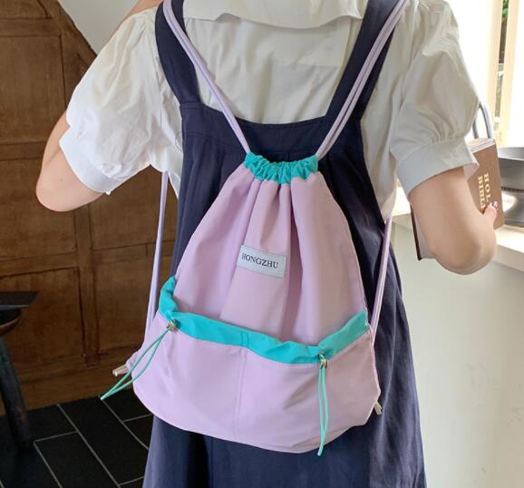 レディースリュック 普段使いナイロンリュック大容量巾着型