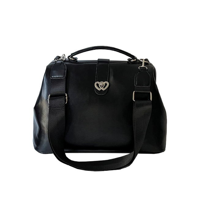 レディースリュック 旅行に最適な上品合成皮革三通り背負い鞄