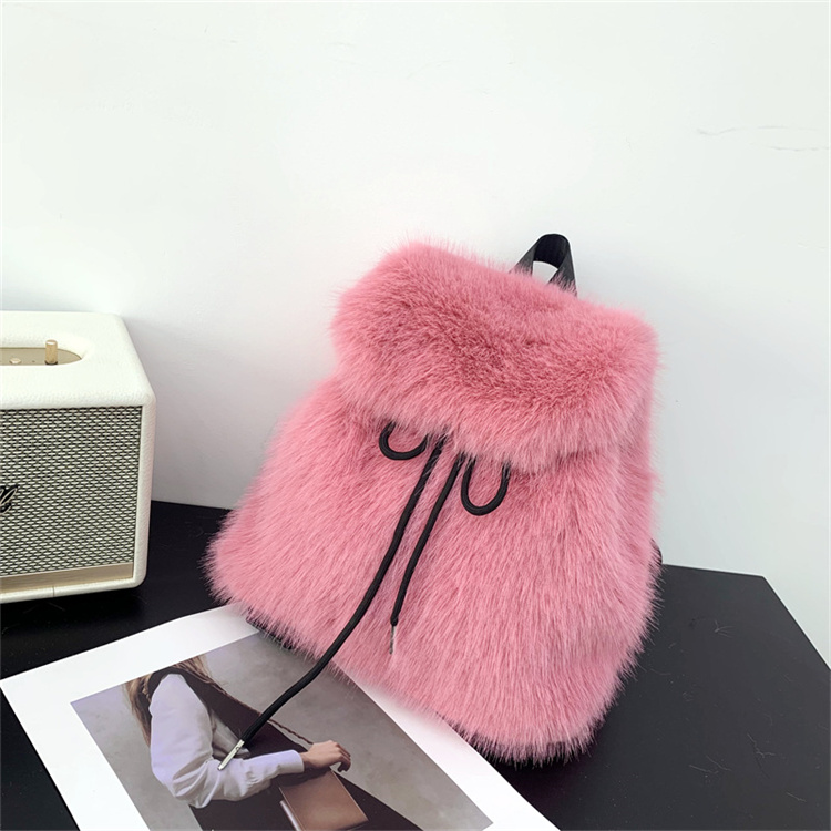 レディースリュック 普段使いふわふわ大容量巾着型豹柄リュック