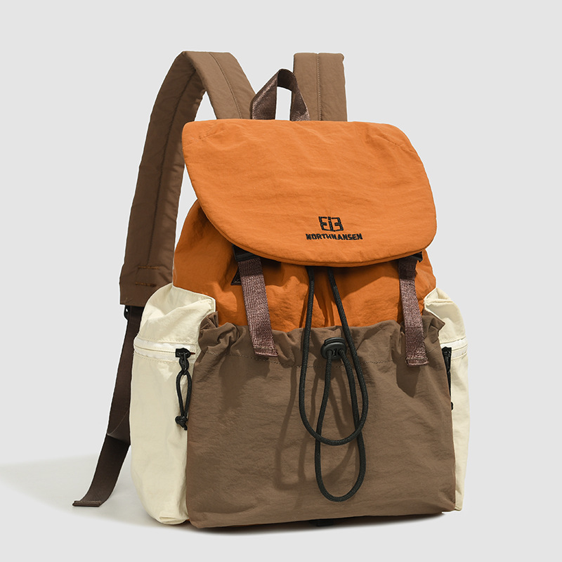 普段使いに最適なおしゃれレディースリュックサック