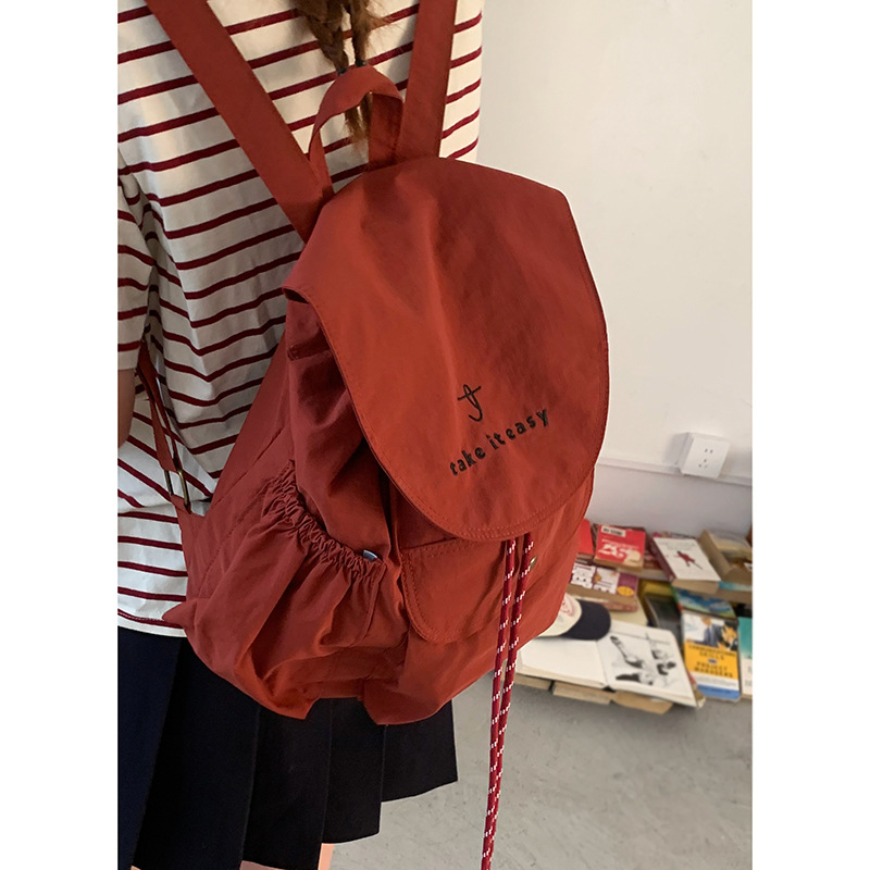 普段使いレディースリュック巾着型