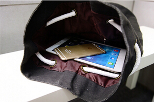 レディースリュック大容量普段使いファッション鞄全2色