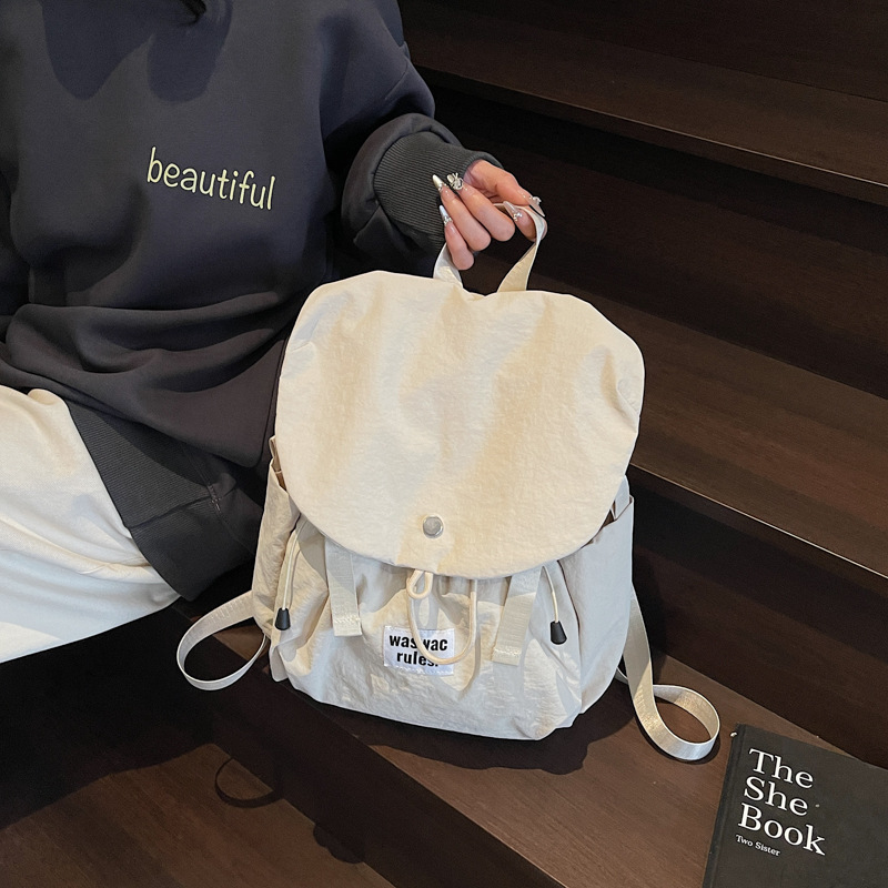 普段使いレディースリュック ショルダーバッグ 6色展開