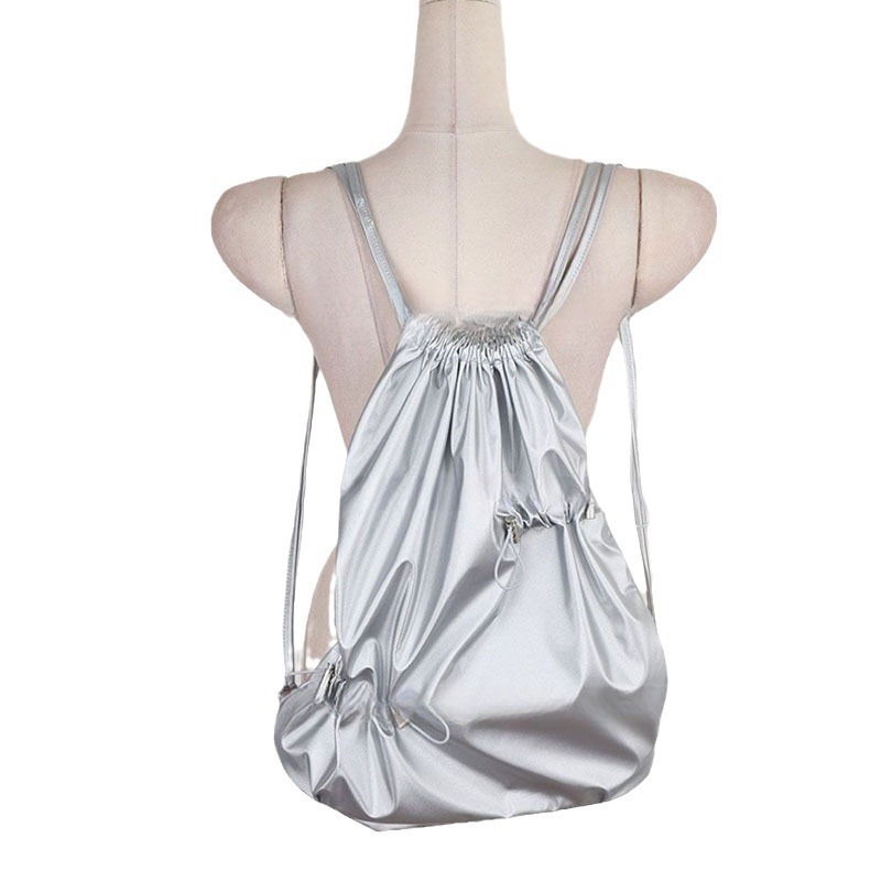 レディースリュック 普段使い ナップサック  巾着