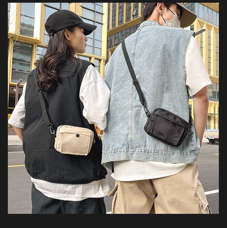 https://fulmo-img-server.com/sacoche-sacolla/0fe0c160a93c4d0a82b9b28e07f12f0e.jepg