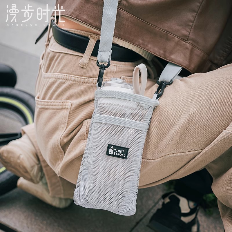 サコッシュ メッシュ素材 斜め掛け保温ボトルホルダー