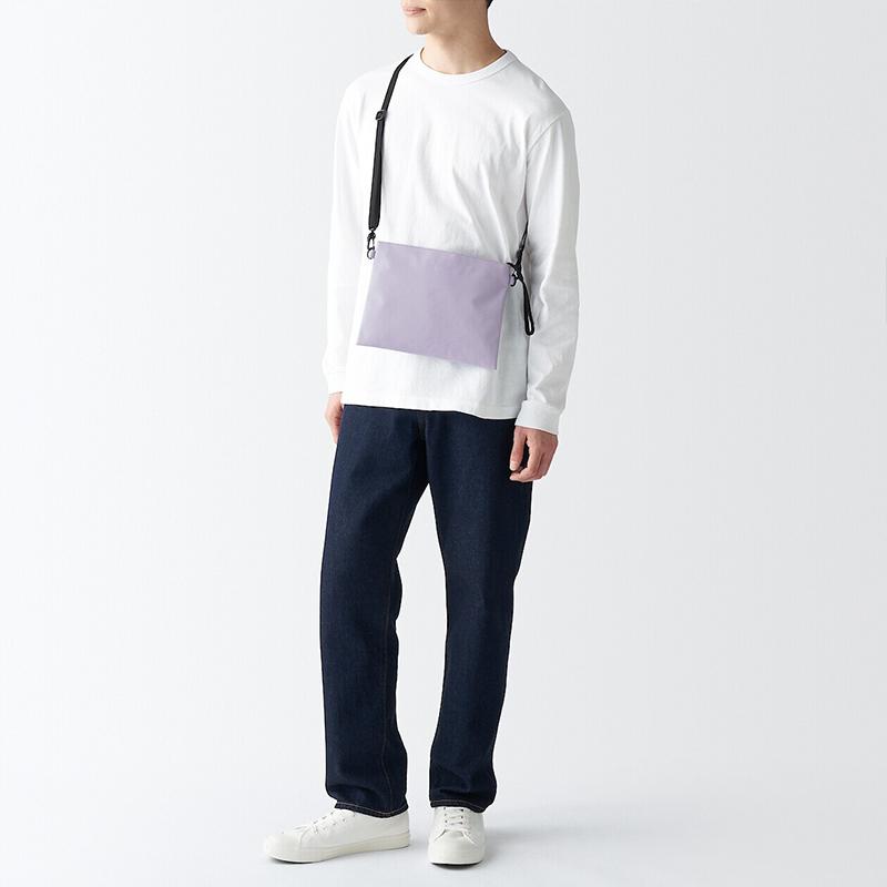 シンプル軽量サコッシュ