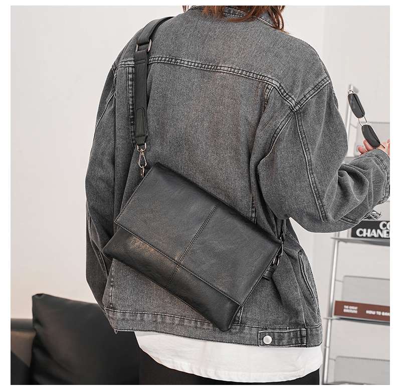 サコッシュ 上質なレザーの職人技光る斜め掛けバッグ