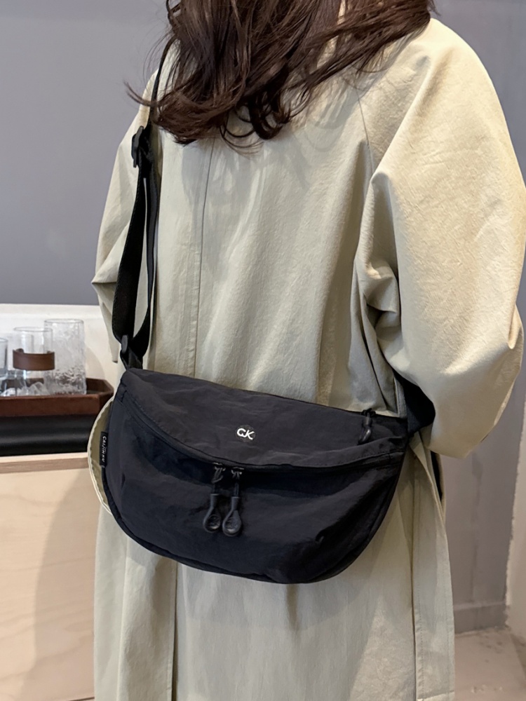 超軽量防水ナイロンサコッシュバッグ