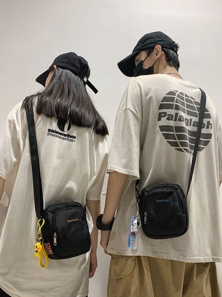 コンパクトナイロンミニサコッシュ
