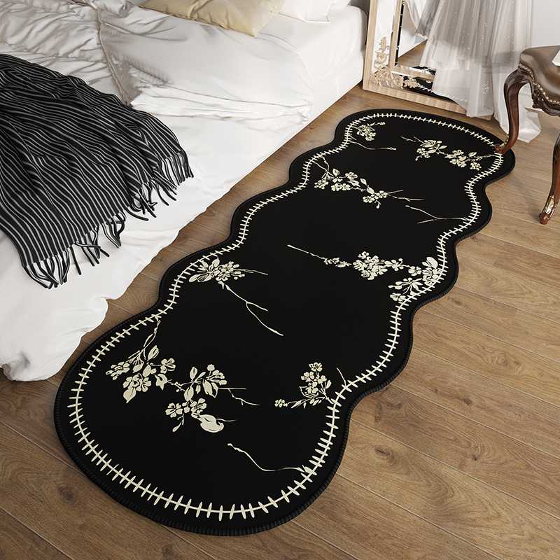 可愛いカーペットでお部屋を華やかに！心を癒すインテリアアイテム5選