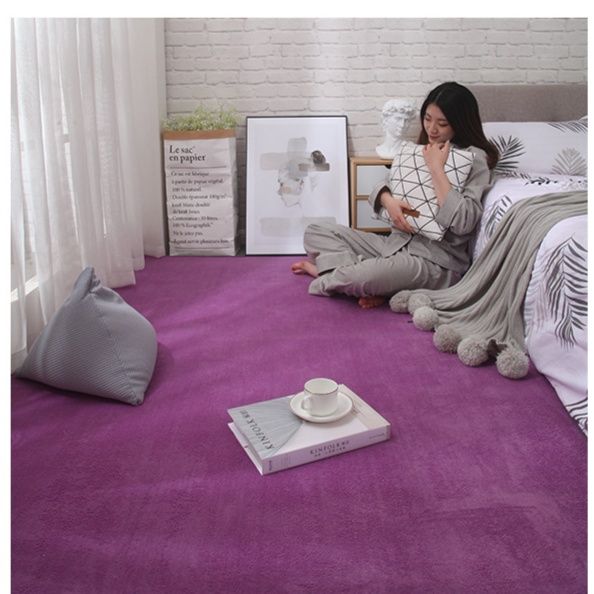 絨毯 なめらか短毛ベルベット調　リビングラグ