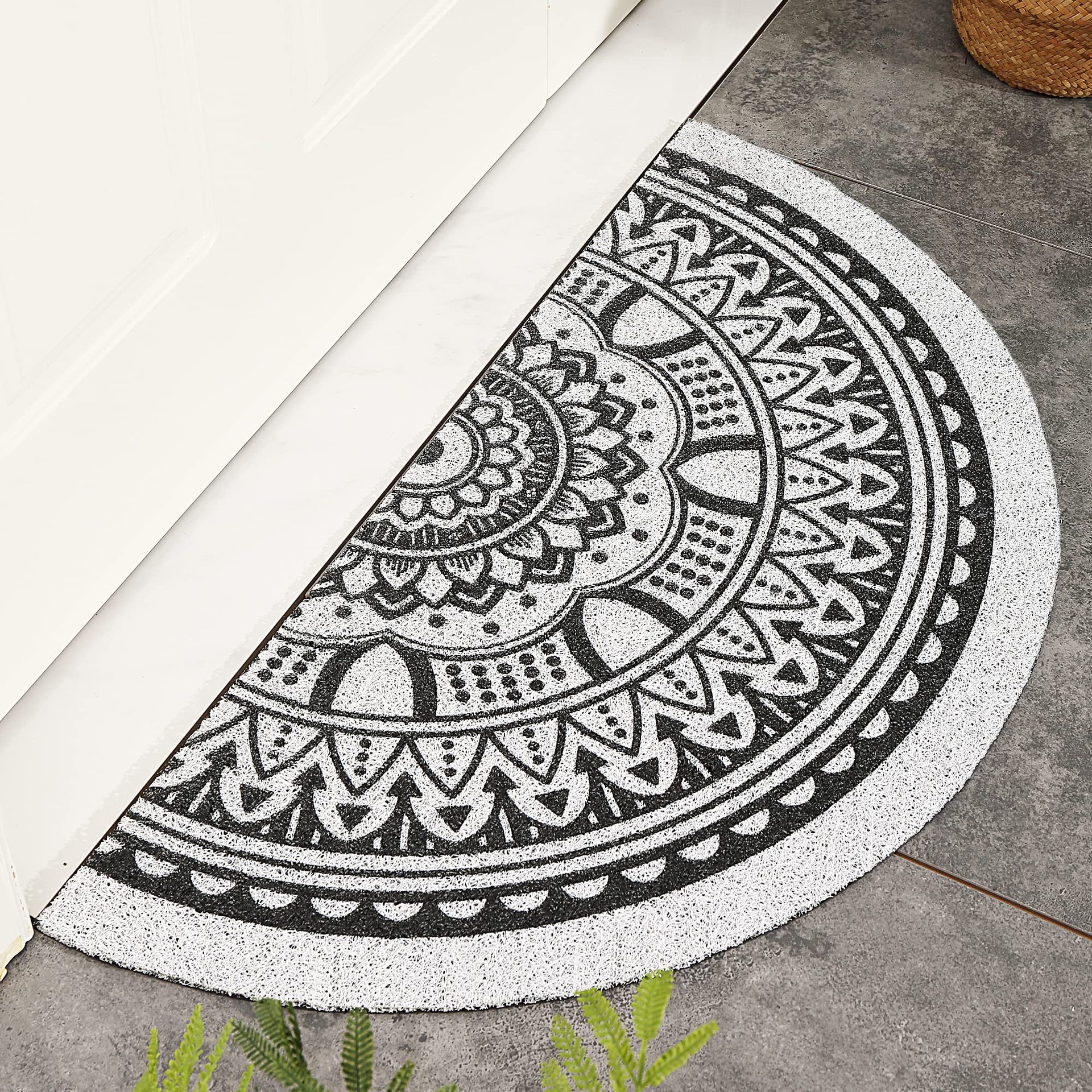 絨毯 半円形幾何学模様玄関マット