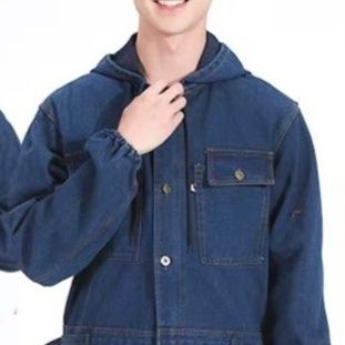 作業着 多機能ポケット付き連身型作業着