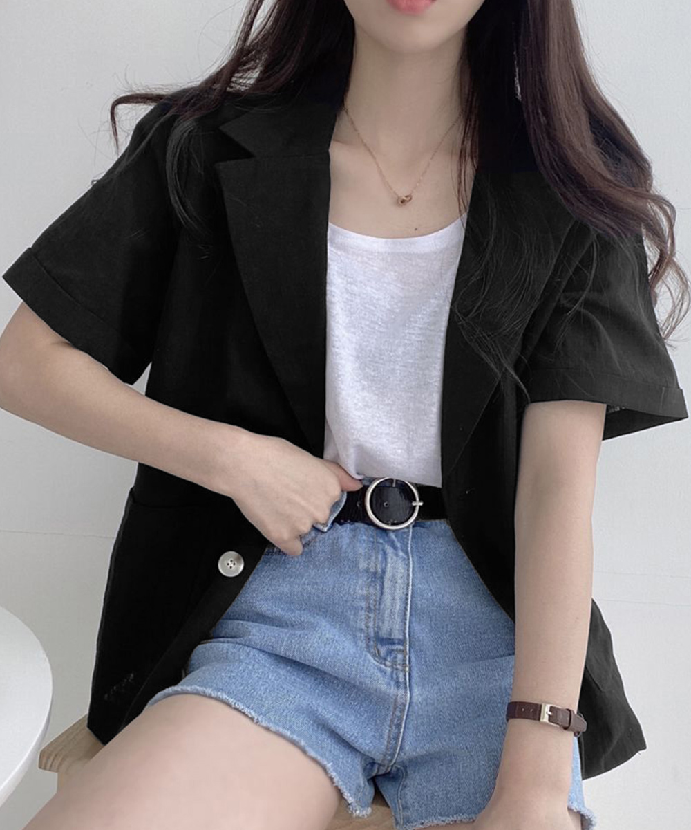 ベージュコーデ 綿麻テーラードジャケット夏のアウター