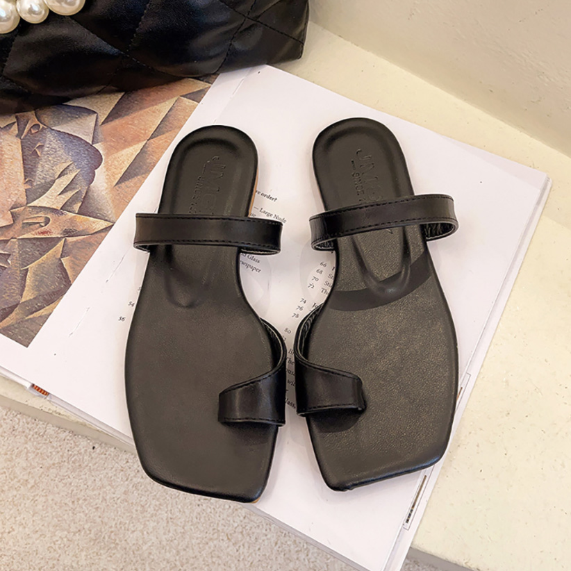 ベージュコーデ 春夏新作 女性用 合成皮革 指股履き 平底靴 美脚効果