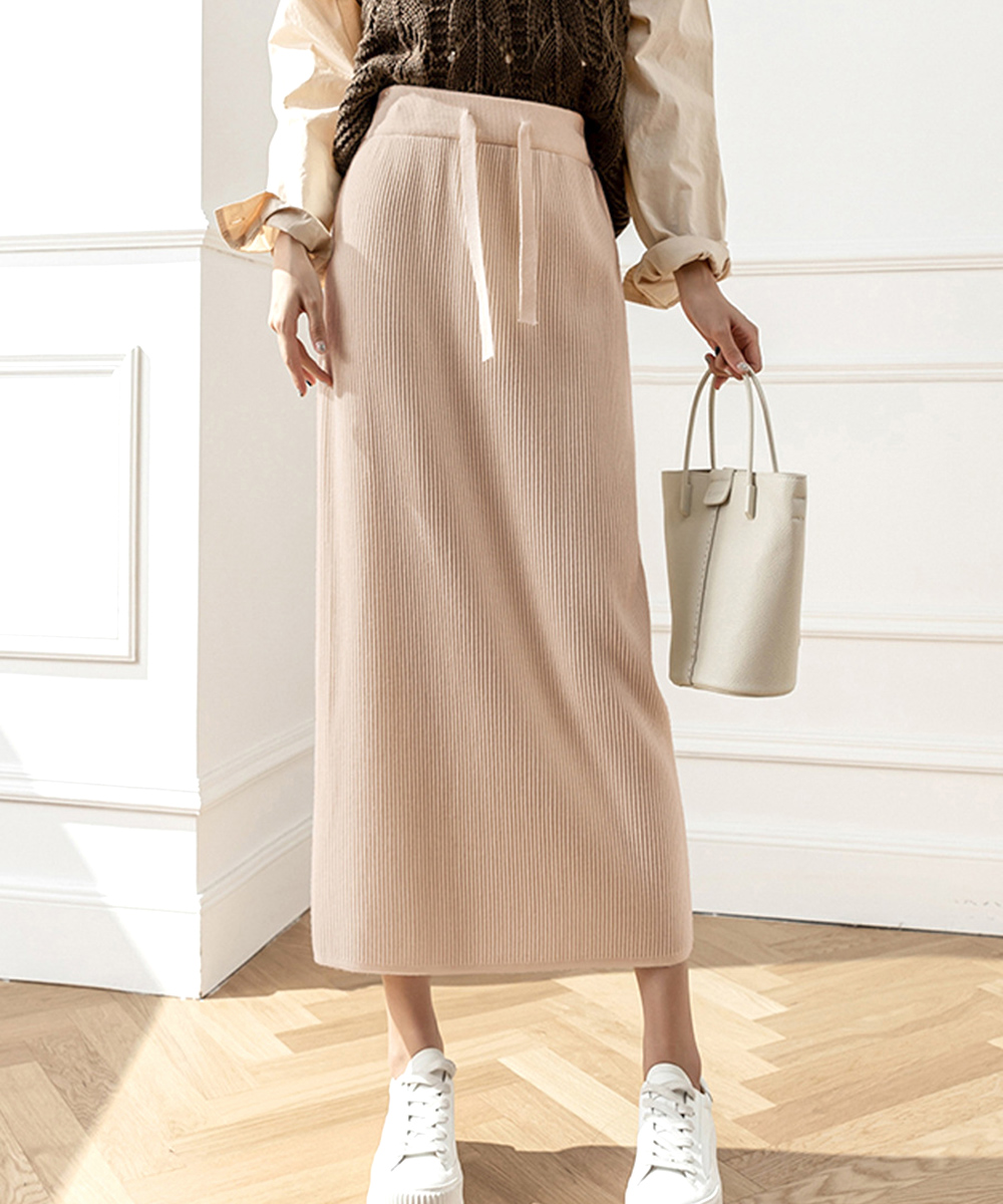 ベージュコーデ リブニット ロングスカート ミモレ丈 秋冬 韓国風