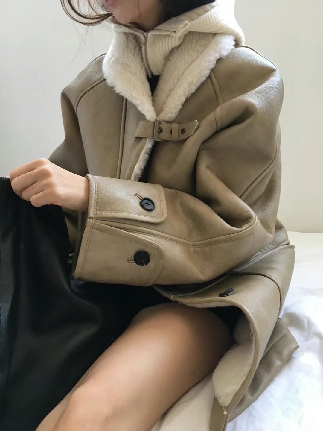 https://fulmo-img-server.com/sandtone/f0024bd7-8293-49d0-bd5e-f6bb999f54f7.jpg