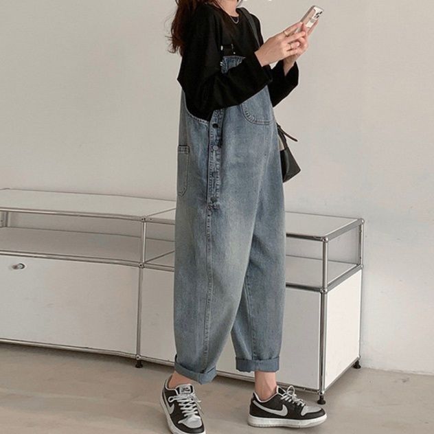 サロペット ゆったりシルエット大きめポケット付きデニムサロペット