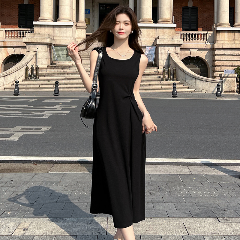 https://fulmo-img-server.com/saropetti/a6d5a5a2-8ae5-4a80-a5d4-a8a729a95d68.jpg