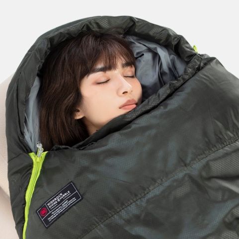 シュラフ 快適睡眠 オールシーズン寝袋