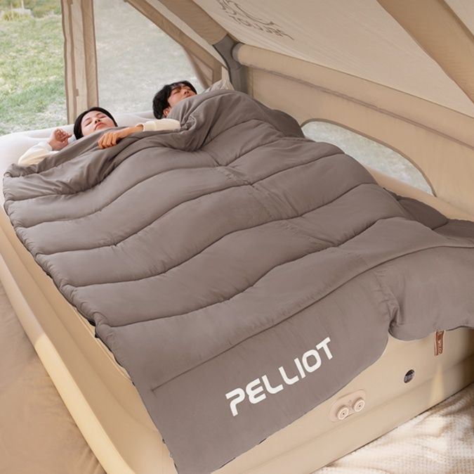 シュラフ ゆったり眠れる二人用連結寝袋