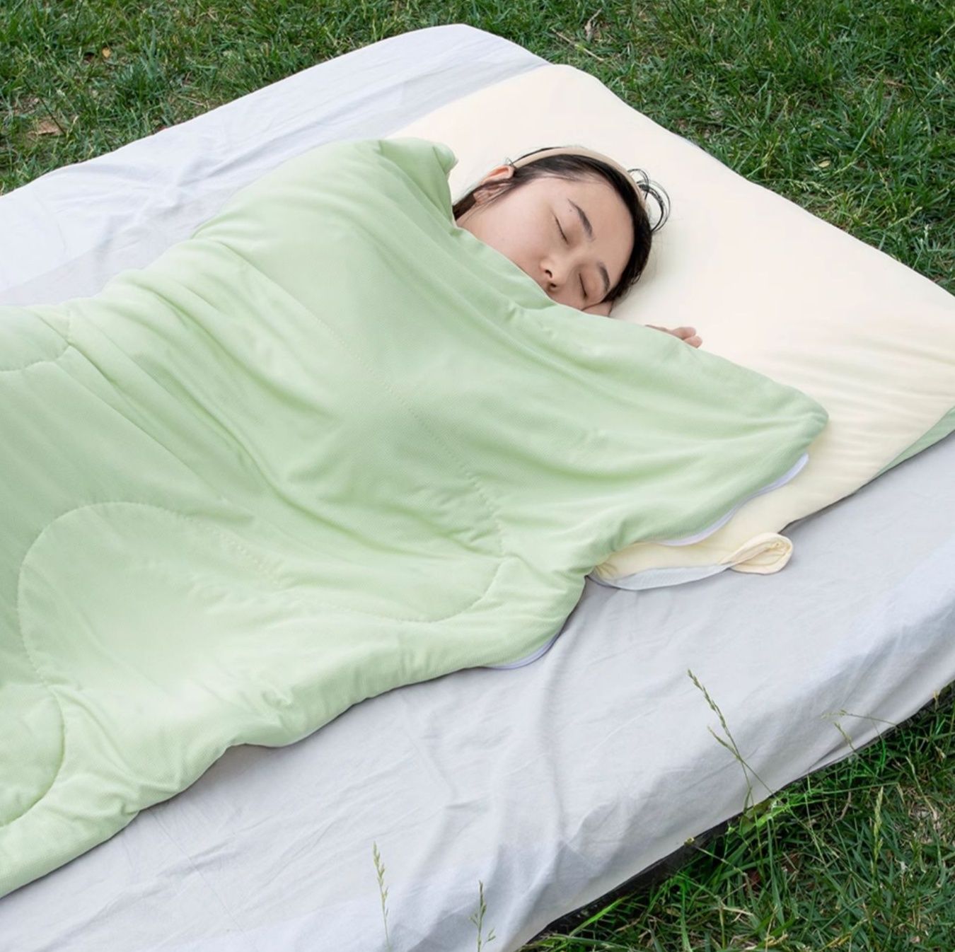 シュラフ ひんやり快眠夏用シュラフ