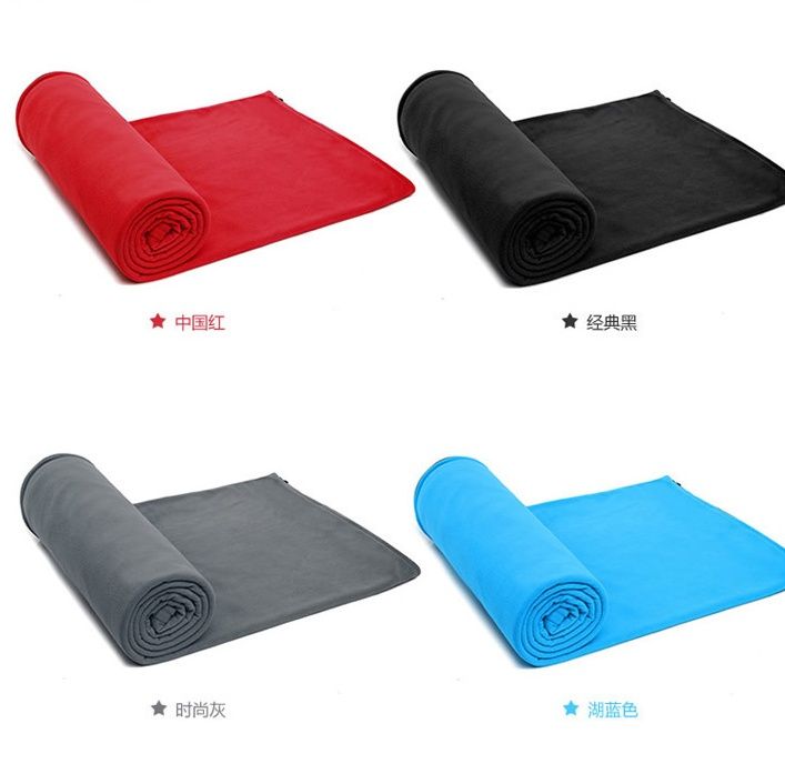  着る毛布タイプ車中泊用シュラフ