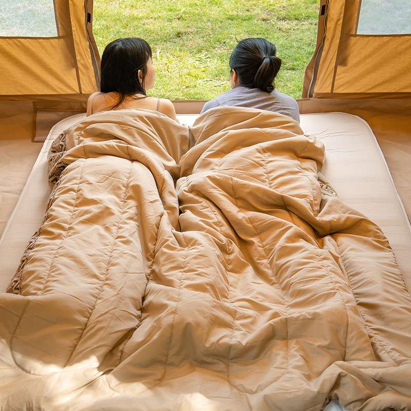 四季を感じる快適睡眠シュラフ