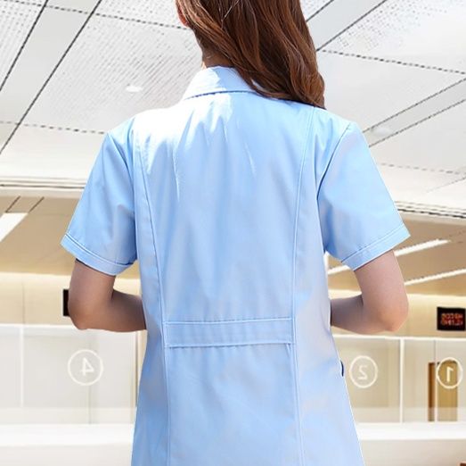 白衣 清潔感あふれる半袖白衣