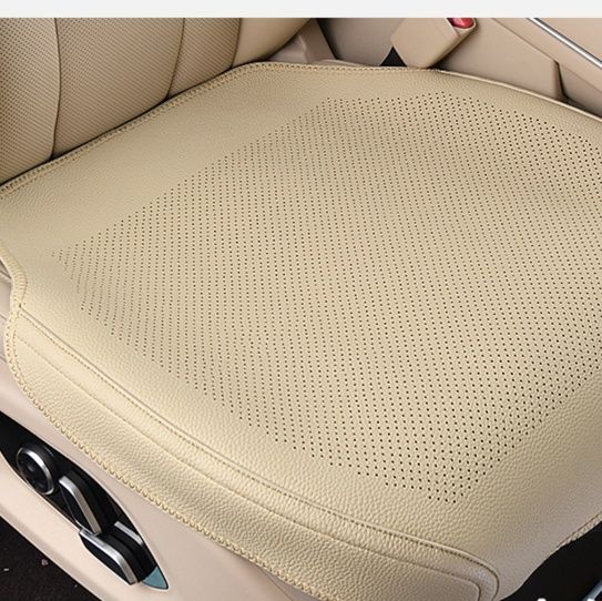 車シートカバー 高級感ある運転席用通気性シートカバー