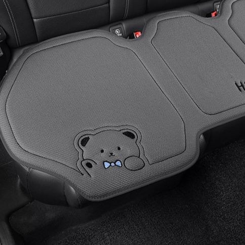 車シートカバー クマ柄刺繍入り後部座席シートカバー