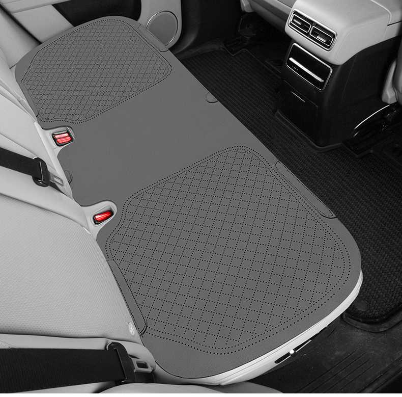 軽自動車にも使える！後部座席用シートカバーおすすめ15選