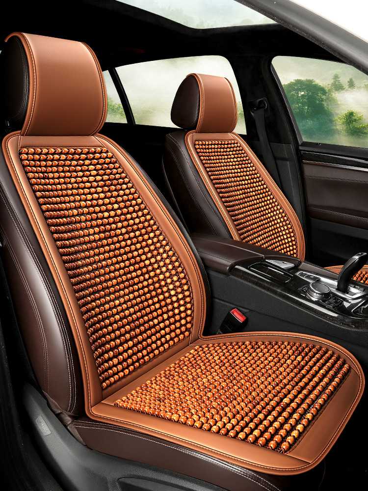 もう古いシートカバーで我慢しない！交換が簡単なシートでで車内が生まれ変わるおすすめ10選