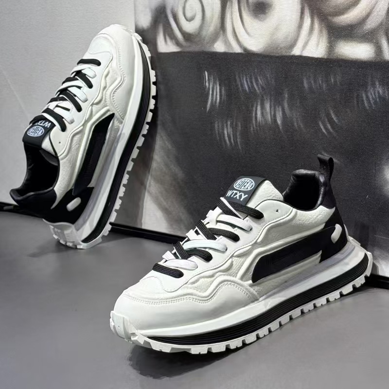 厚底スニーカー ハイブリッドボリュームスニーカー