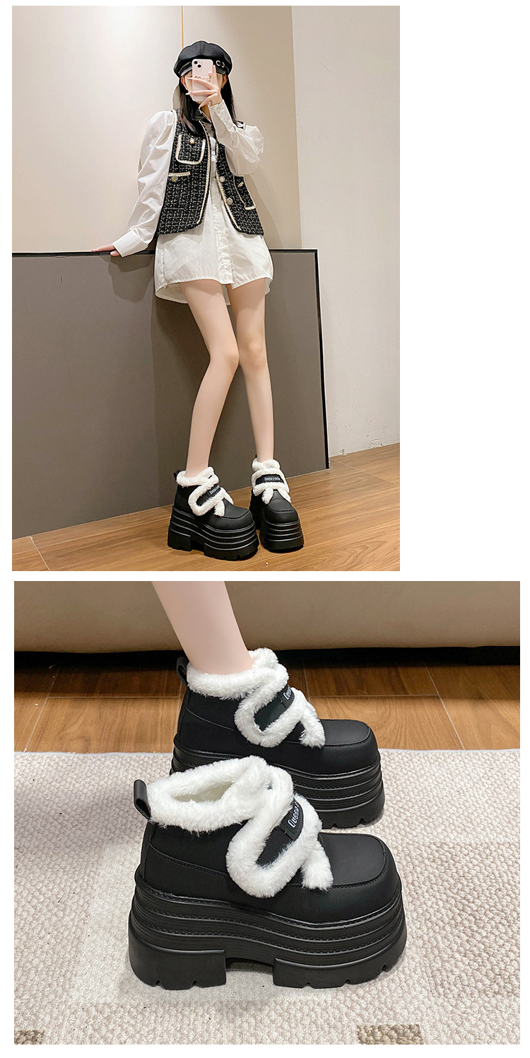 もこもこファー付き厚底スニーカー