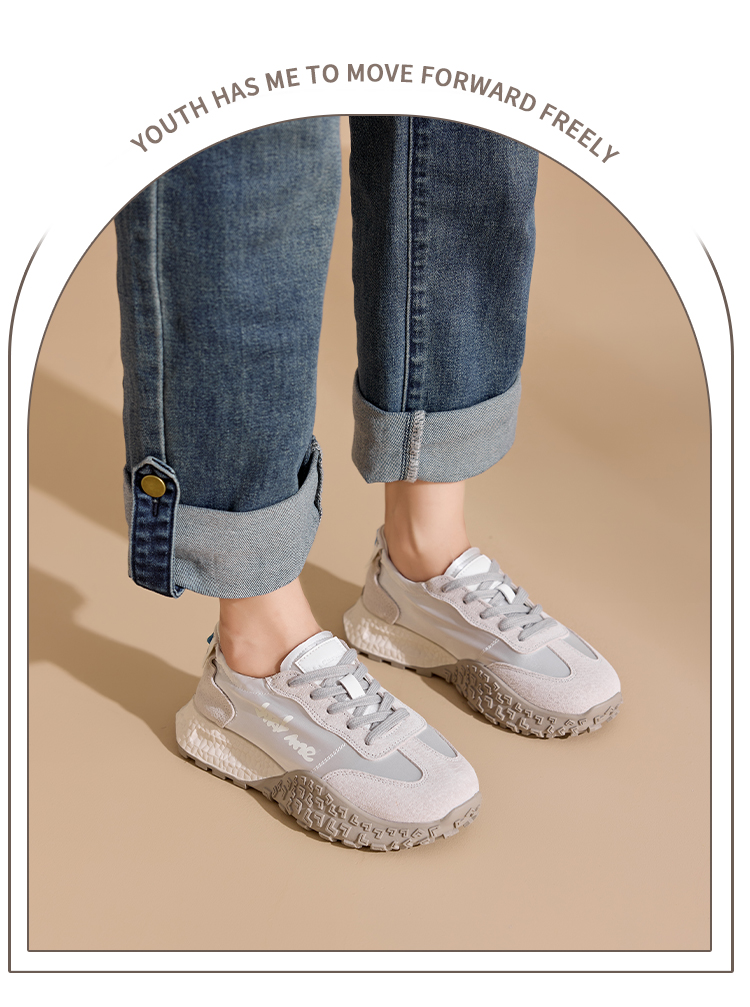 ふんわりクッション厚底スニーカー
