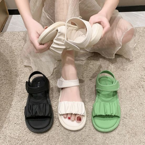 韓国ファッション ふんわりフリルベルトサンダル
