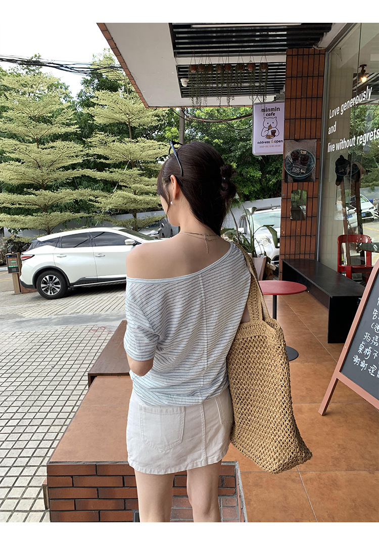 韓国ファッション デザイン肩見せボーダーカットソー