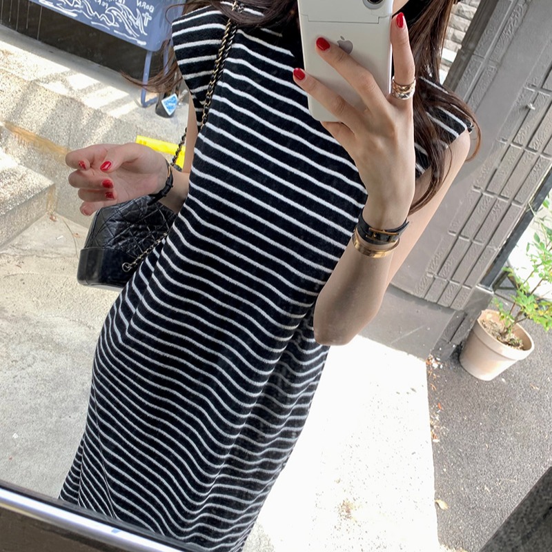https://fulmo-img-server.com/seouledge/3f325be6-4fb3-4b73-8890-e086c1496bfe.jpg