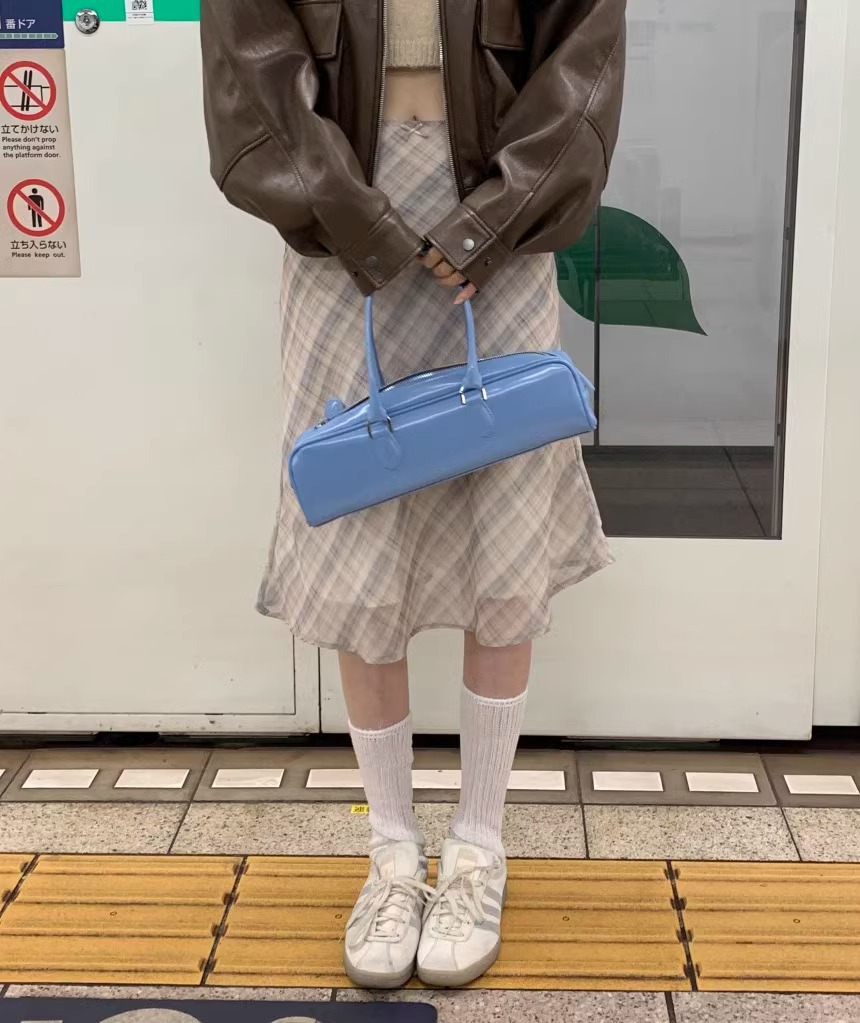 韓国ファッション 格子柄フレアミディスカート