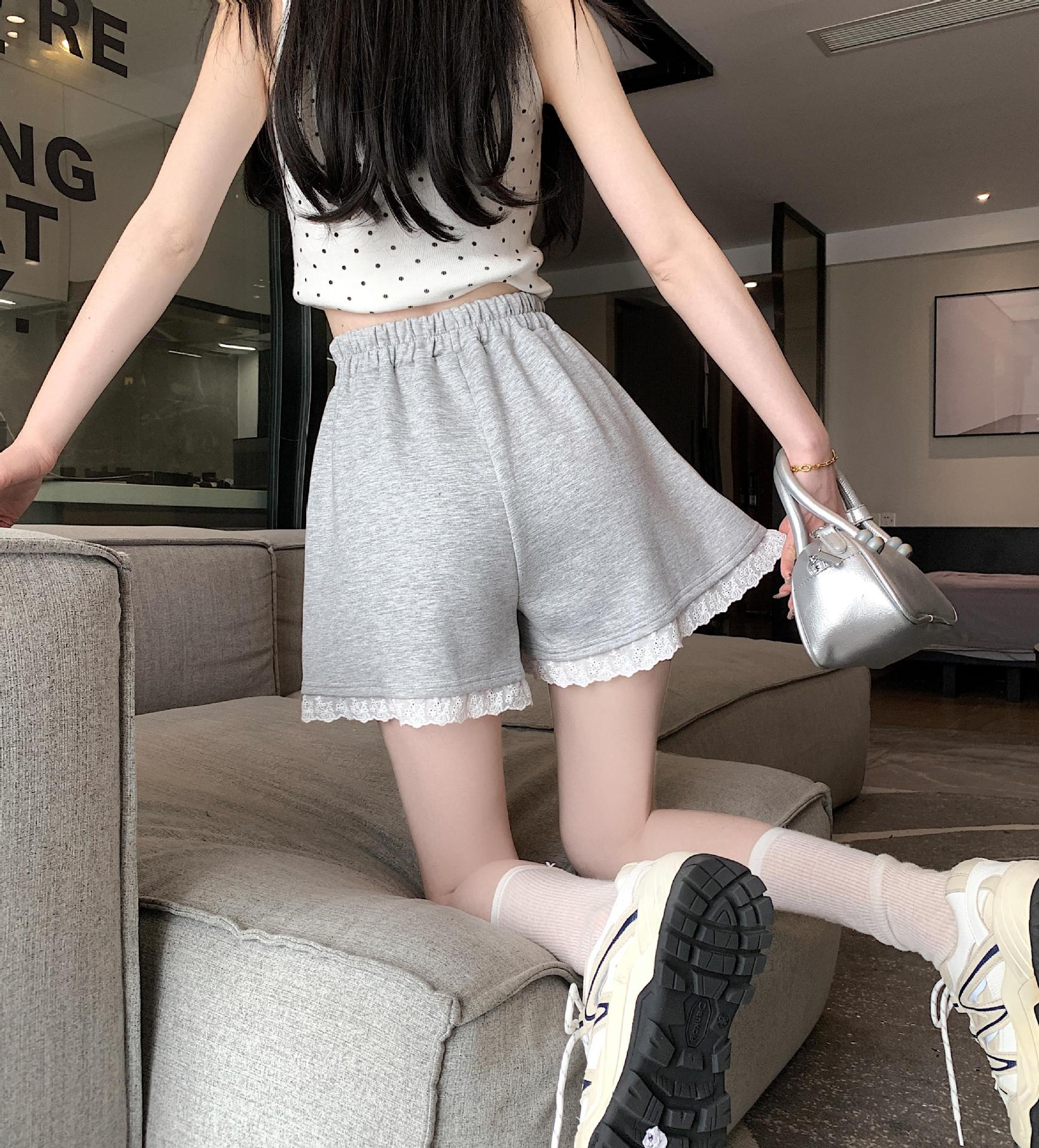 韓国ファッション レース縁取りフレアショートパンツ