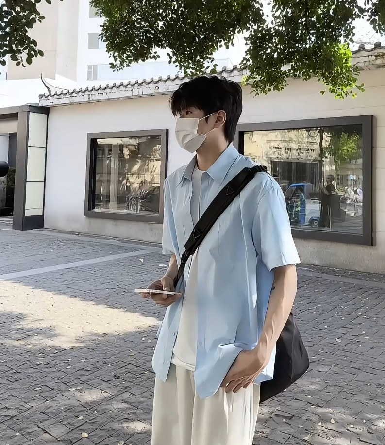 韓国ファッション ゆったり半袖オーバーサイズシャツ