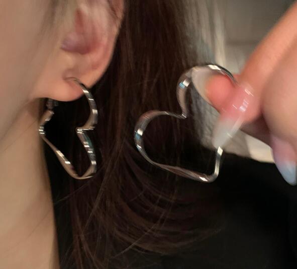 韓国ファッション 韓国風ハート型フープピアス可愛いアクセサリー