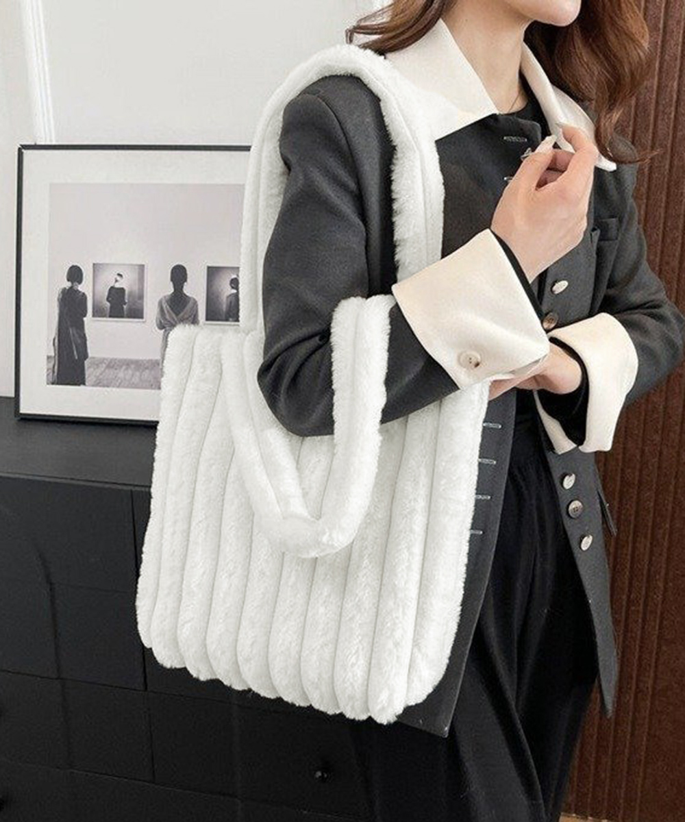 韓国ファッション もこもこファートートバッグ大容量秋冬韓国