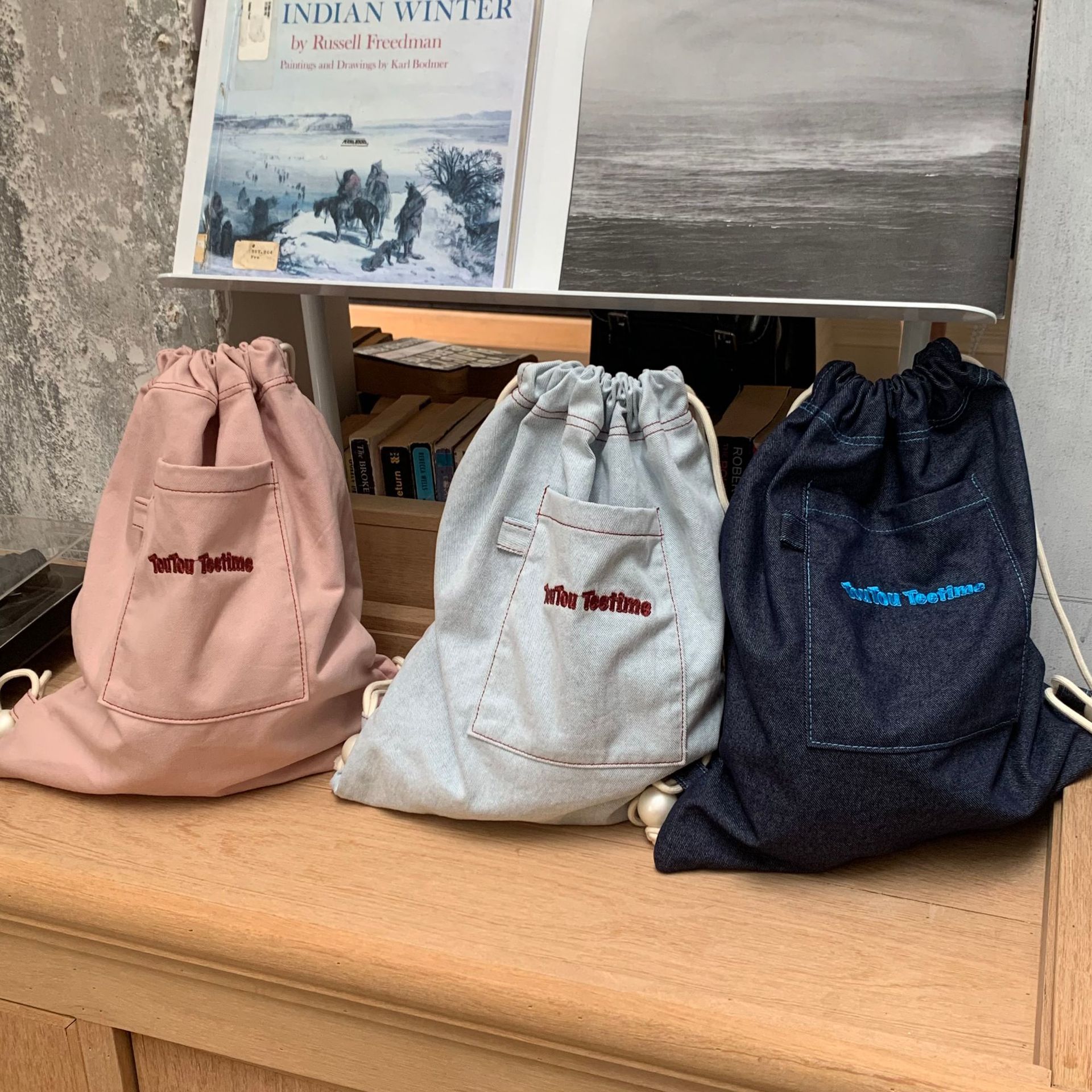 韓国ファッション シンプル刺繍入りナップサック