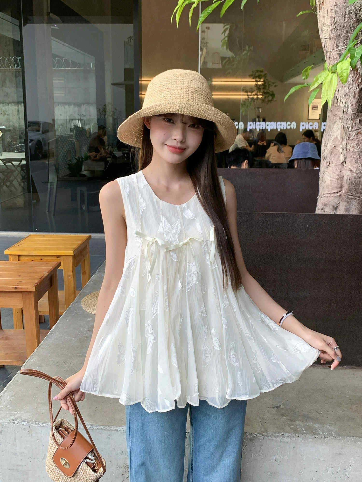 https://fulmo-img-server.com/seouledge/e6e3f8d9-41a0-40df-9d76-5541e49c8c90.jpg